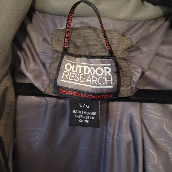 Outdoor Research Men's Stormbound Jacket - Picture 6 of 8